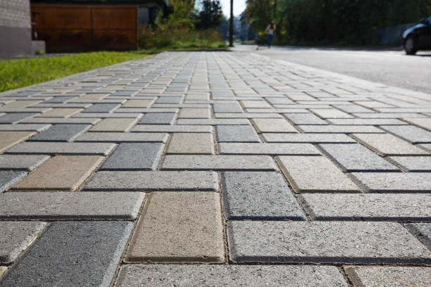 Best Residential driveway pavers in Arnold, MO